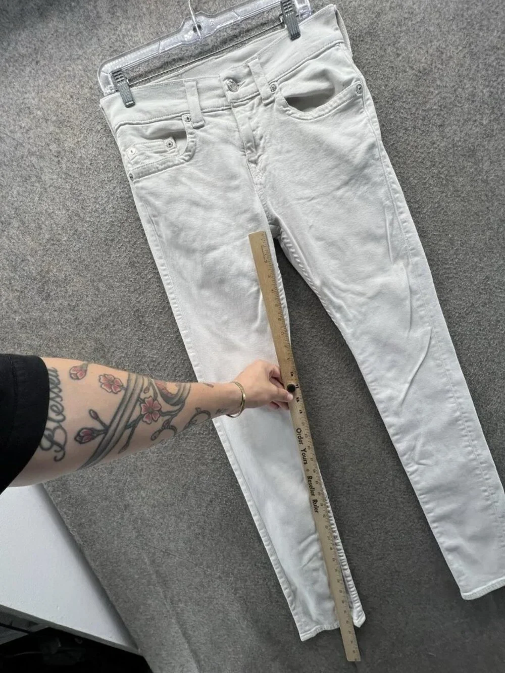 True Religion Rocco Jeans Mens 29 White Relaxed Skinny Denim Light Wash